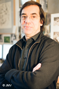 Portrait d'Olivier Smolders, réalisateur du film Voyage autour de ma chambre.