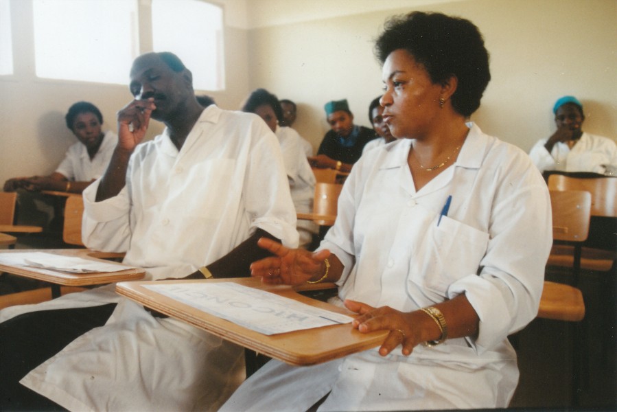Donka, radioscopie d'un hôpital africain de Thierry Michel