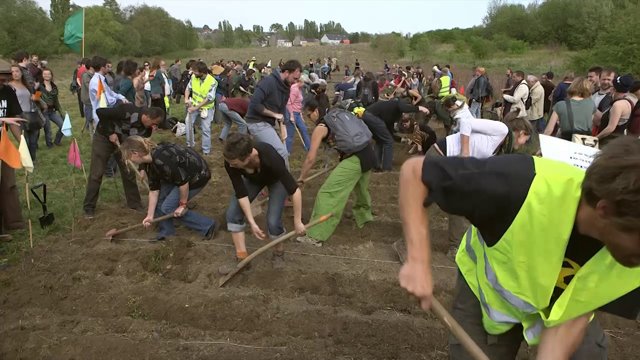 Une douce révolte  de Manuel Poutte