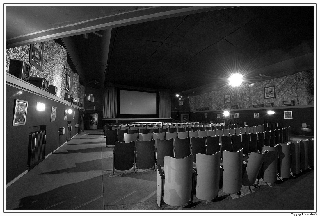 Entrevue avec Pierre Gueulette. Salle du Movy ©BruxelleS