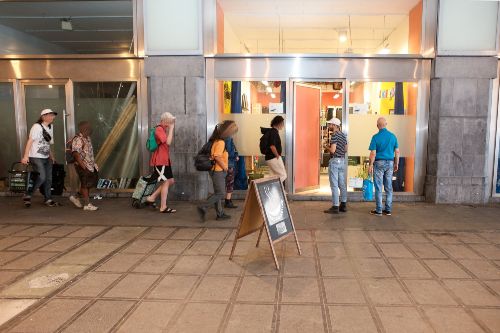 Débat politique sur l'action sociale dans la culture - 