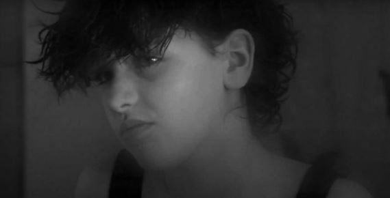 Entre les autres