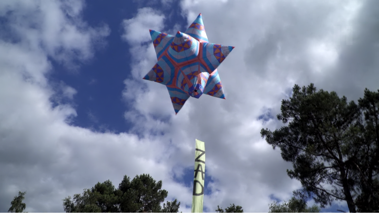 Couverture du film Retour vers nos futurs