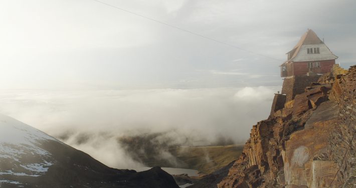 Couverture du film Samuel in the Clouds