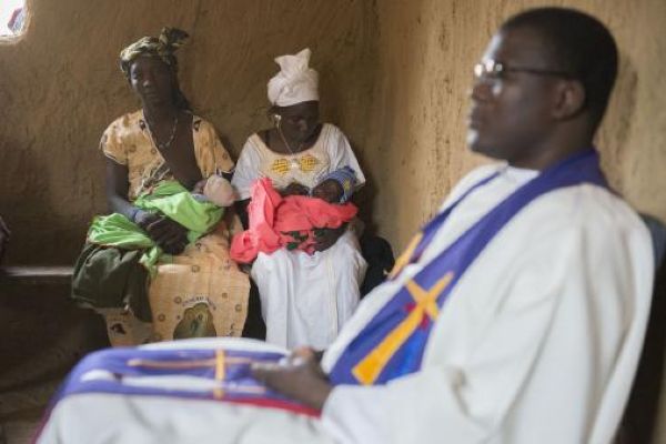 Pères Blancs, Prêtres Noirs