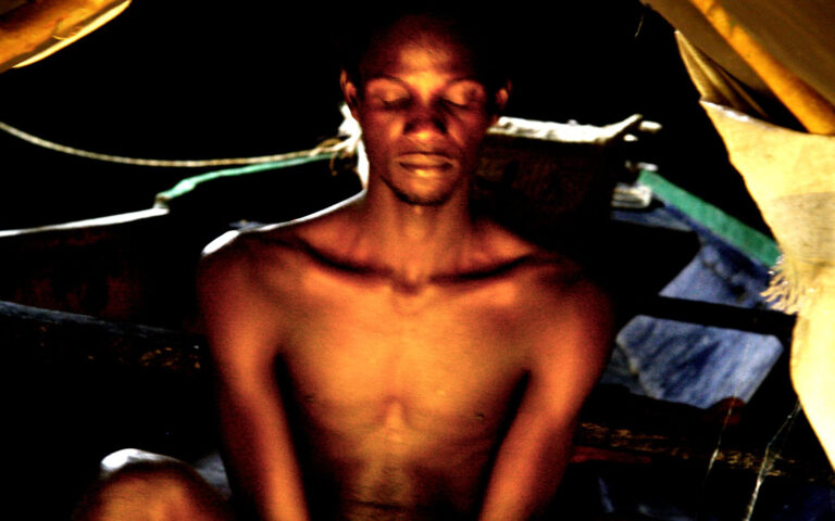 Les Tremblements lointains